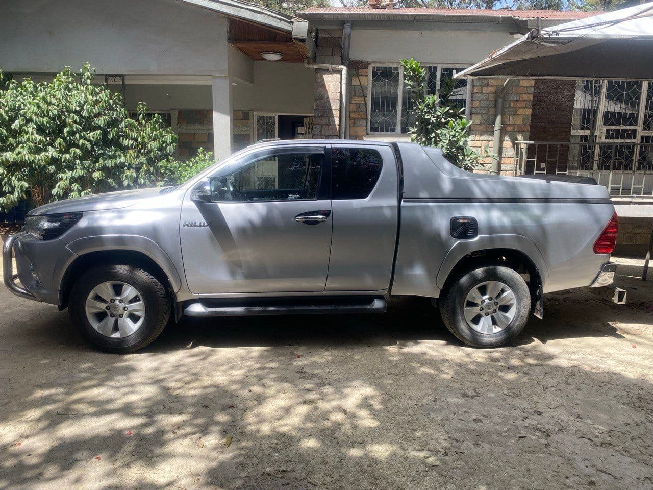 Toyota Revo 2016