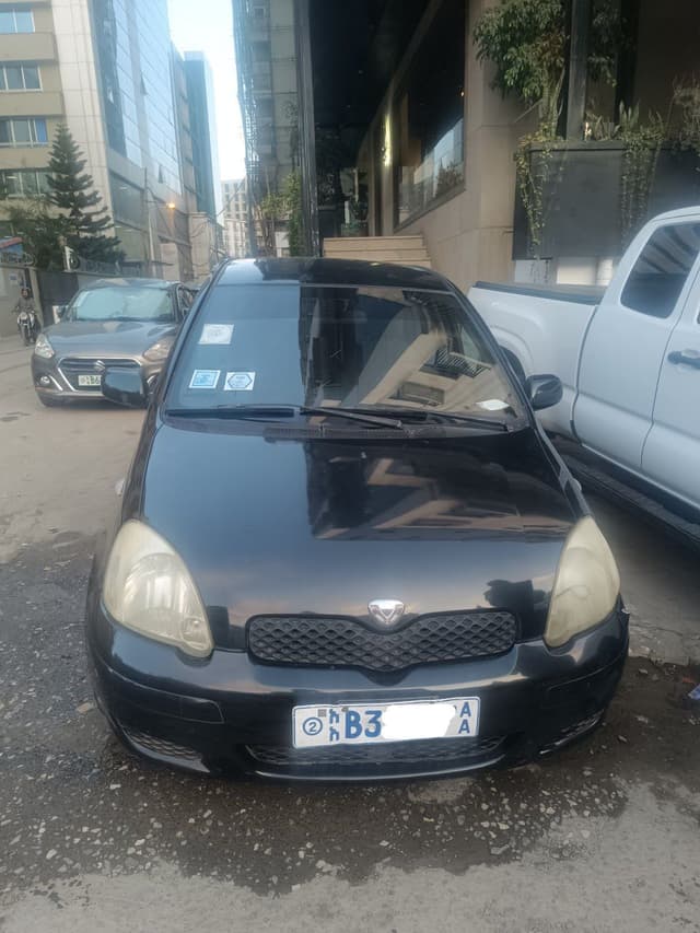 Toyota Vitz 2004