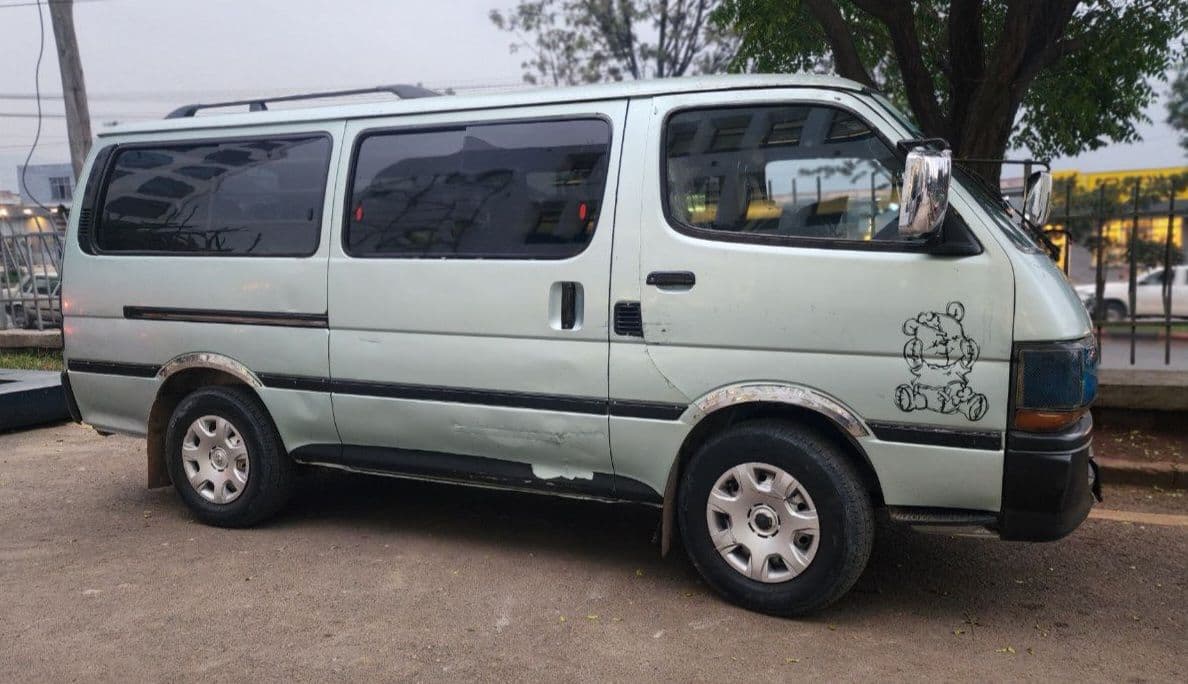 Toyota Hiace 5L (wz Bank Loan ) - Image 4