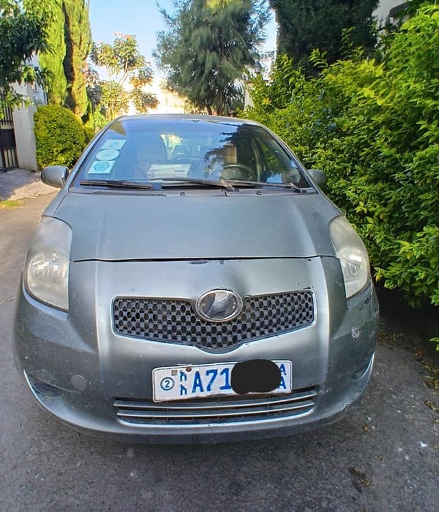 Toyota yaris 2006
