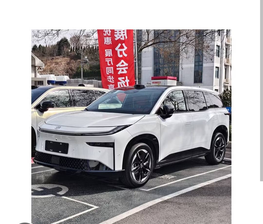 Toyota BZ3X 605KKM - Image 1