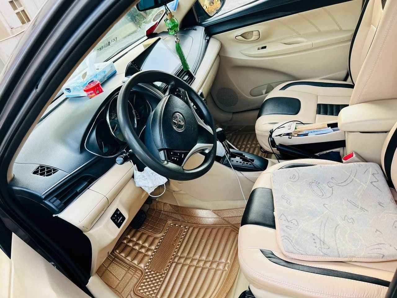 Yaris Sedan - Image 2