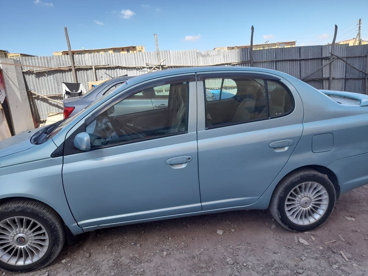 Toyota Platz 2003/9