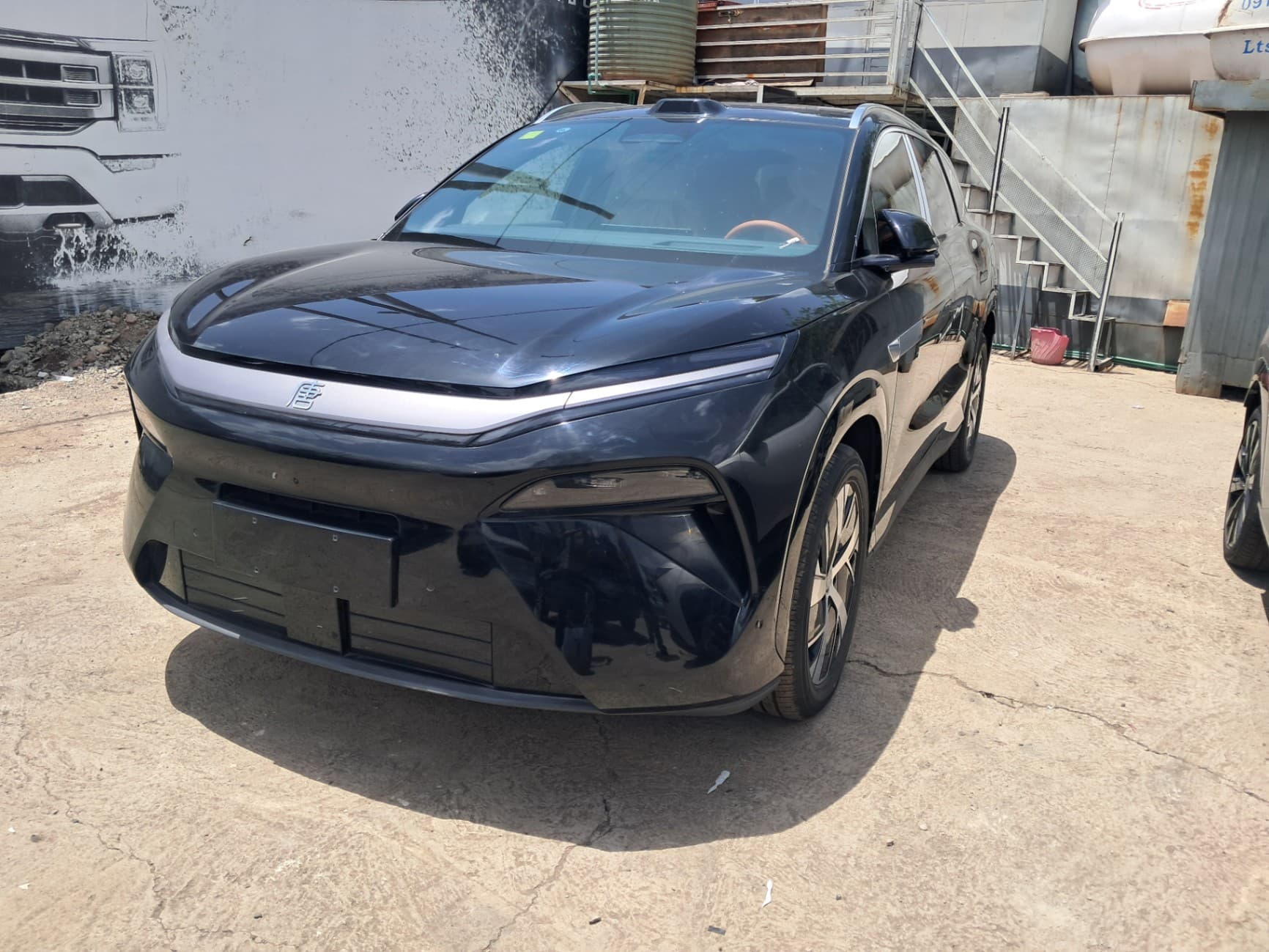 Byd Tang L Ev