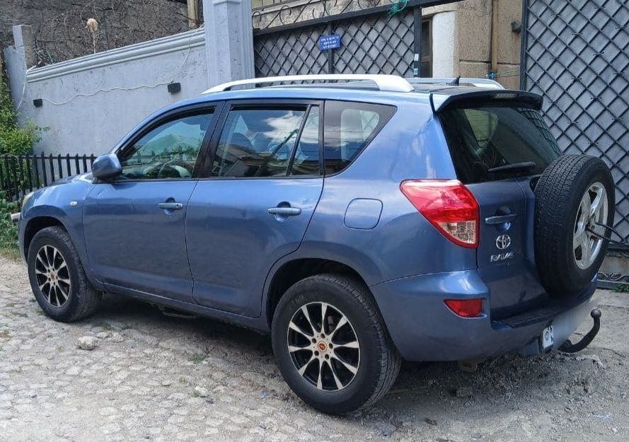 2007 Rav4, Europe, 2.0cc, Manual,Excellent condition!!