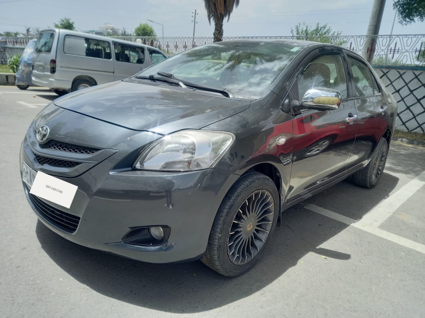 Toyota Yaris (Sedan 1.3cc)
