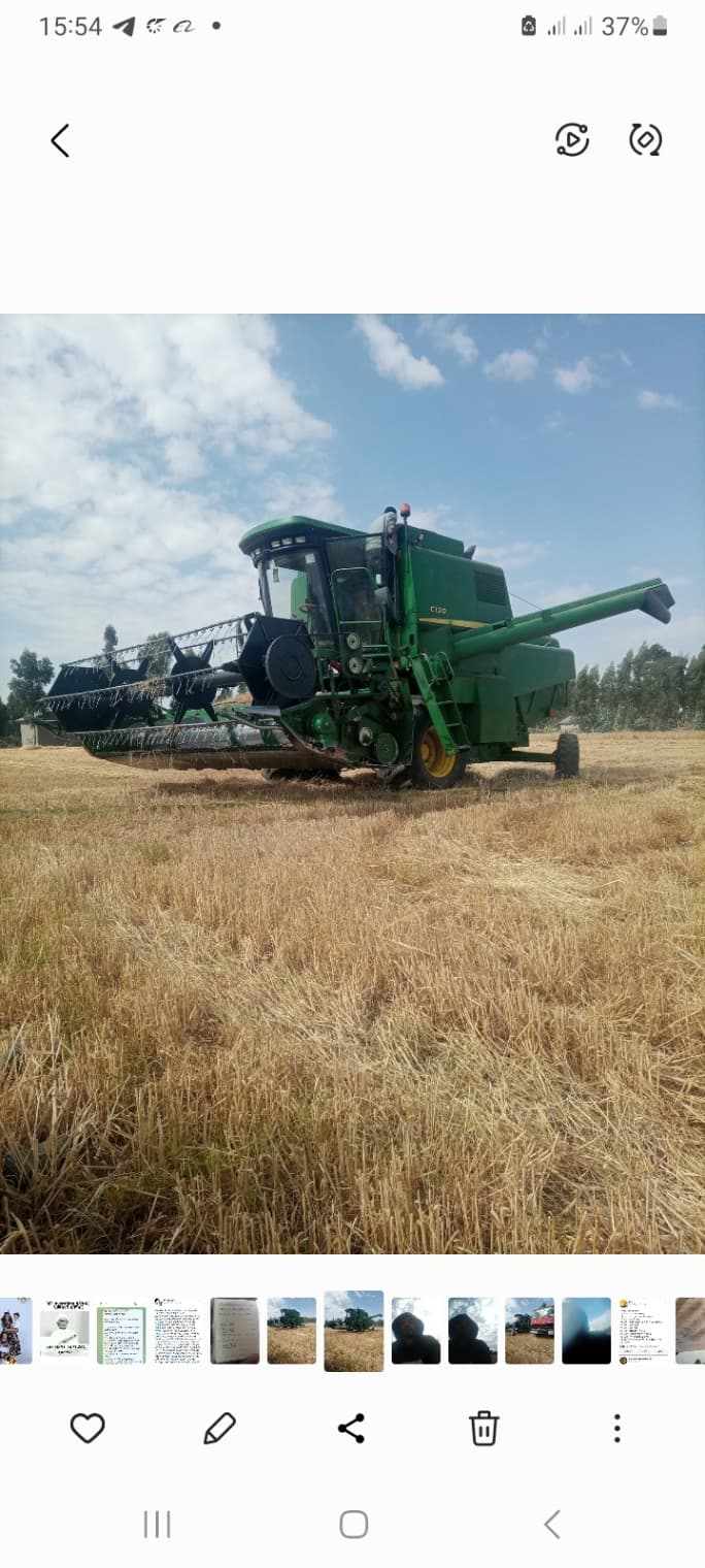 Combiner harvester