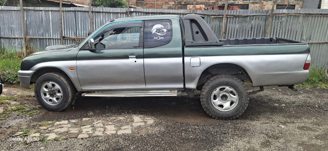 Mitsubishi L200, 2002, excellent condition!!