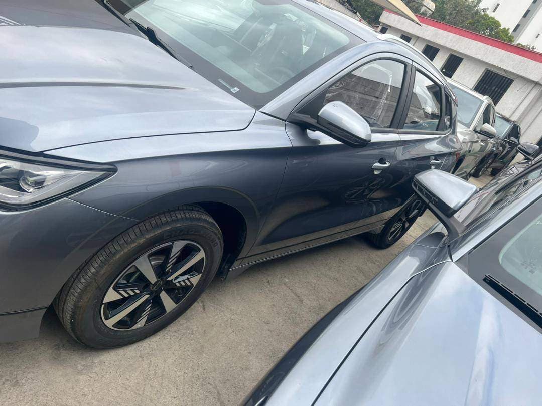 Byd E2