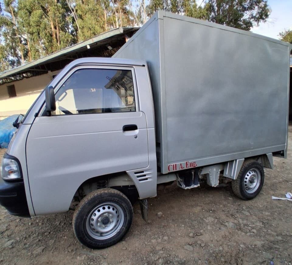 Suzuki Carry (VAN)