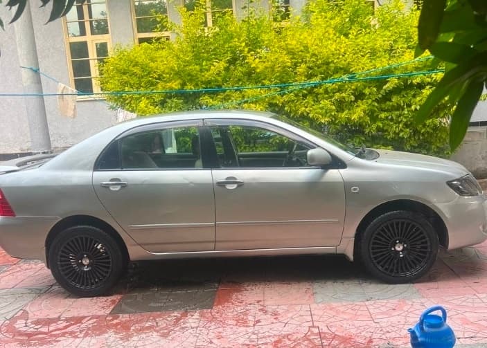 Toyota Corolla 2005