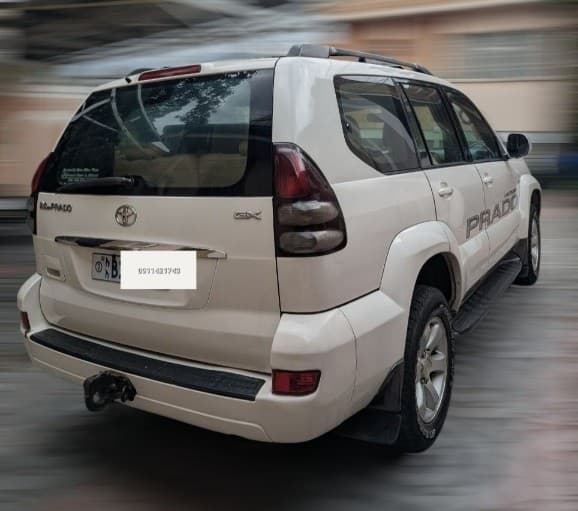 Toyota Prado πͺπΊ (5L 7 seat)